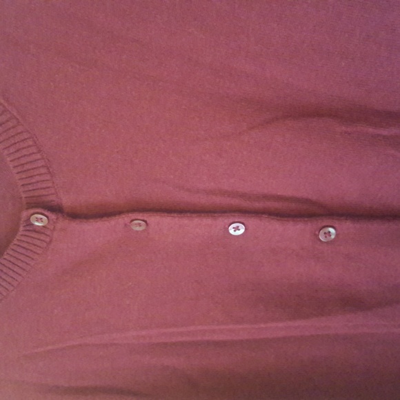 GAP Factory Cardigan - Burgundy colour, Size Large - Picture 6 of 9